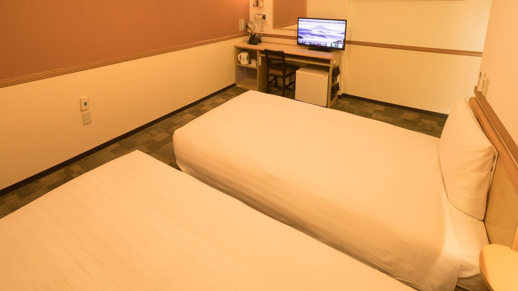 Toyoko Inn Takamatsu Hyogomachi Номер фото