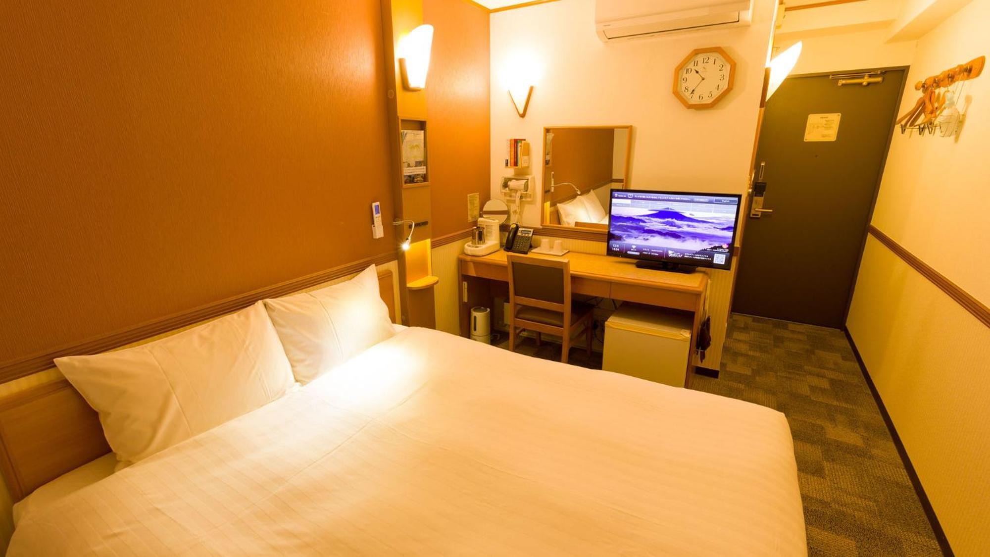 Toyoko Inn Takamatsu Hyogomachi Номер фото